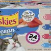 cat food wet Friskies | Purina Friskies Ocean Favorites - (24) 5.5 Oz. Cans